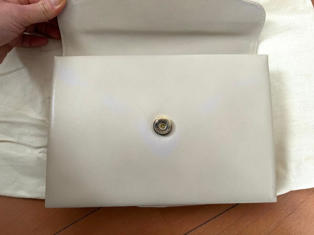 イブサンローラン　レザークラッチバック