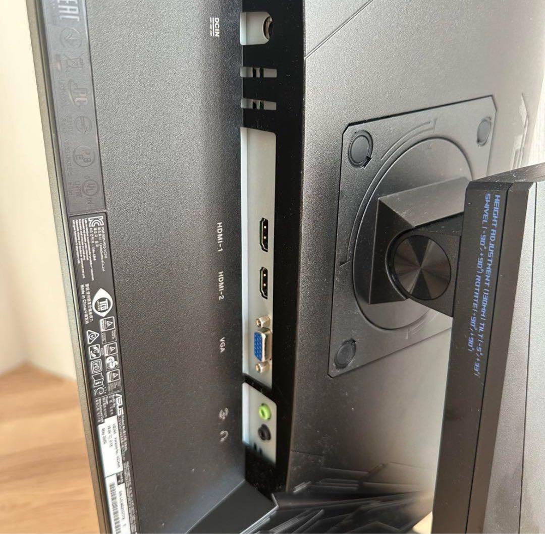 ディスプレイ　24インチ　asus