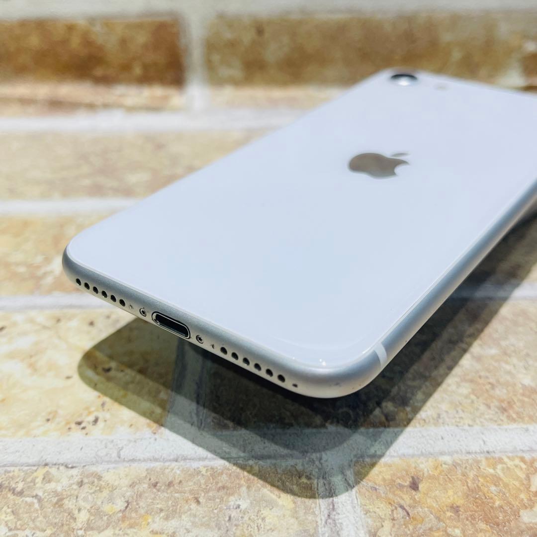 SIMフリー iPhoneSE2 64GB ホワイト バッテリー良好