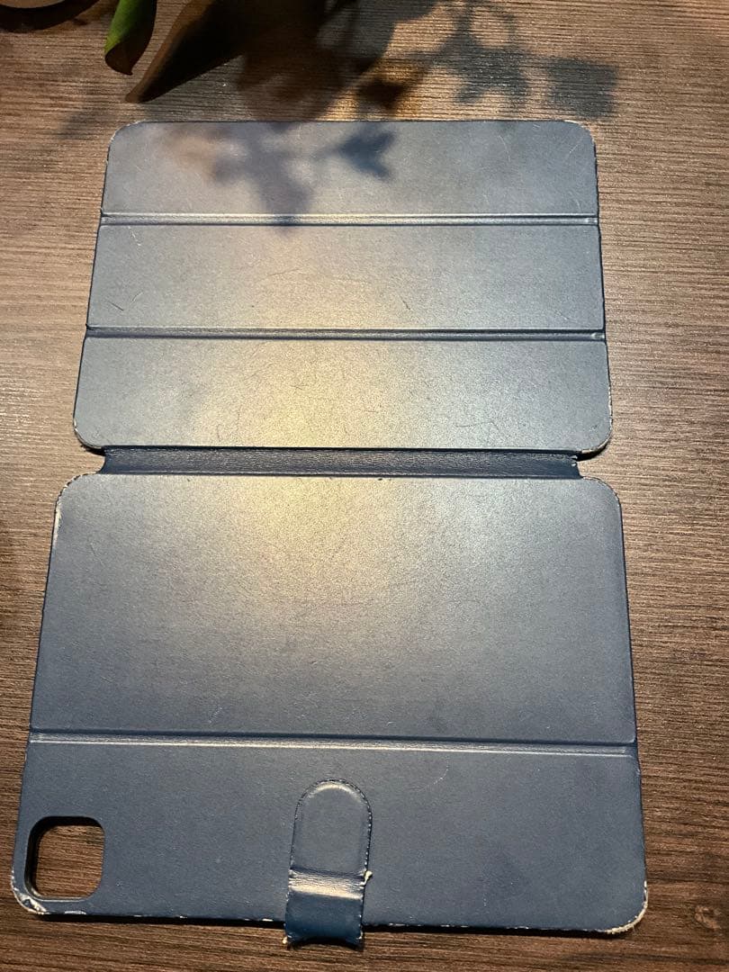 iPadPro第四世代256G本体 WiFiモデル新品ガラスフィルム、箱付き！！