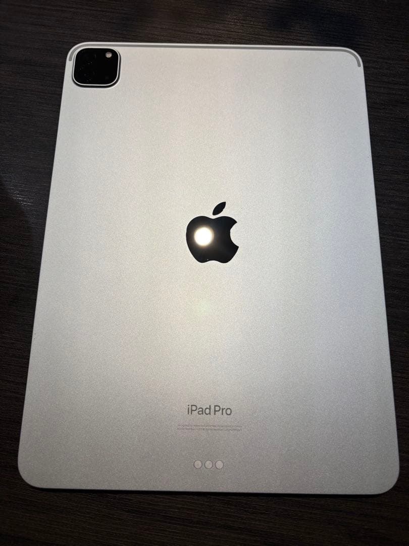 iPadPro第四世代256G本体 WiFiモデル新品ガラスフィルム、箱付き！！