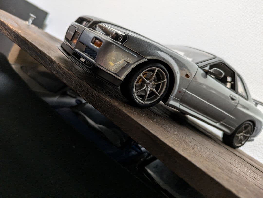 スカイライン GT-R 1/18　R34 skyline AUTOart