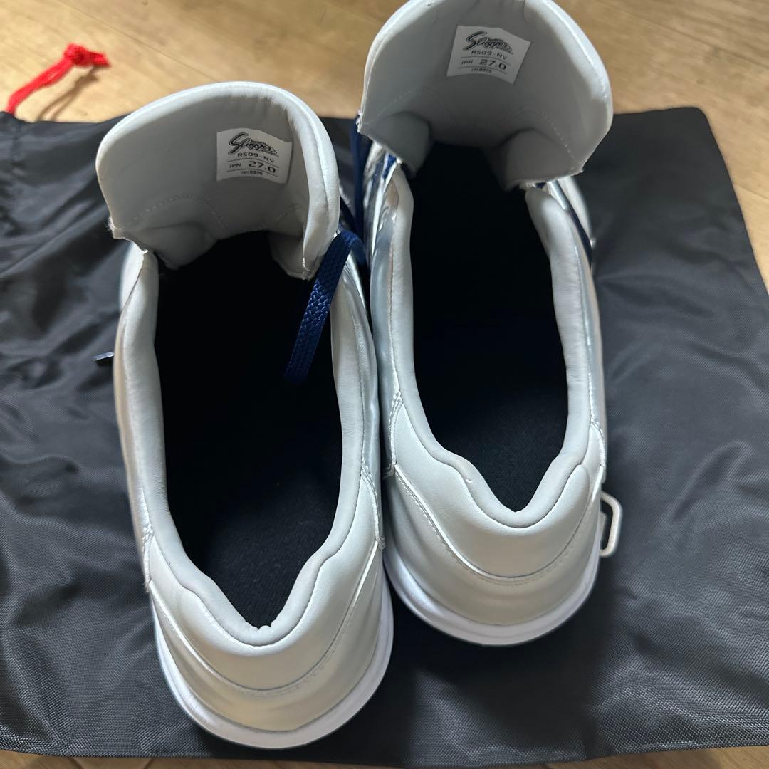 久保田スラッガー　スパイク袋付き 27センチ