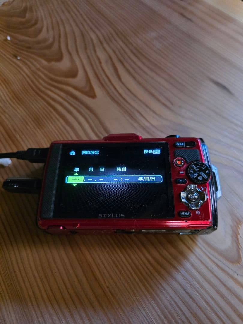 OLYMPUS STYLUS TG-2 レッド カメラ　ウォータープルーフ