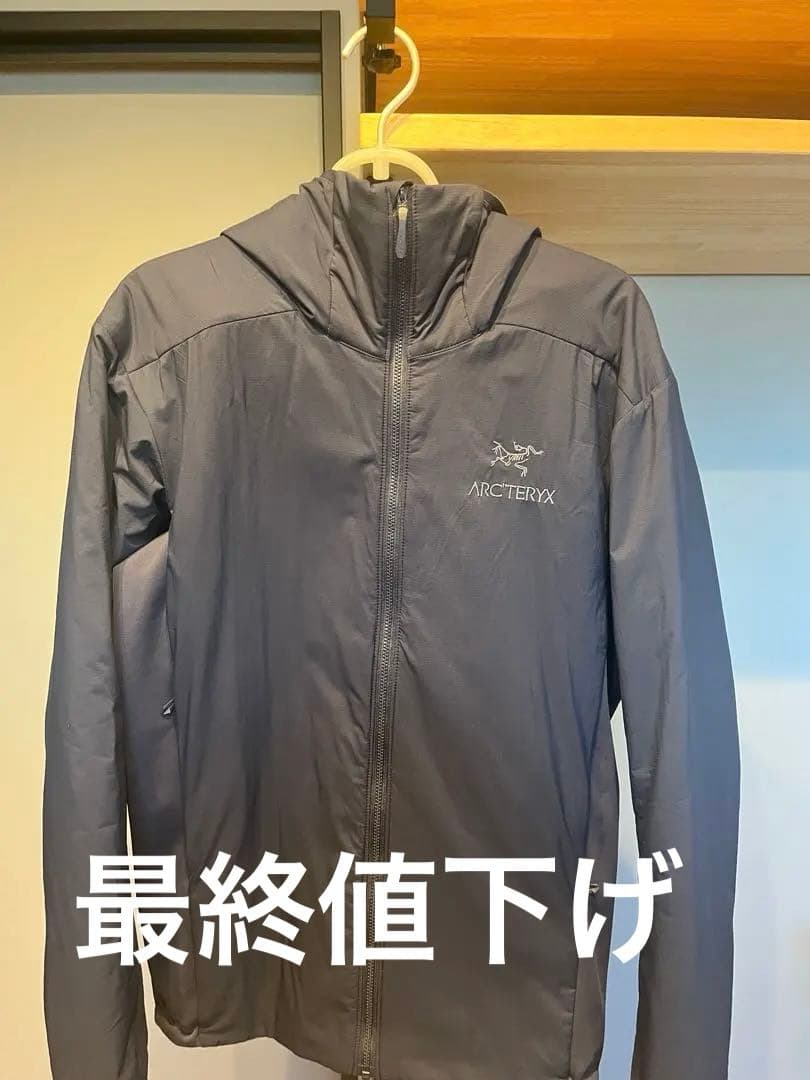 【値下げ不可】ARC'TERYX atom hoody・S・ネイビー・タグ有