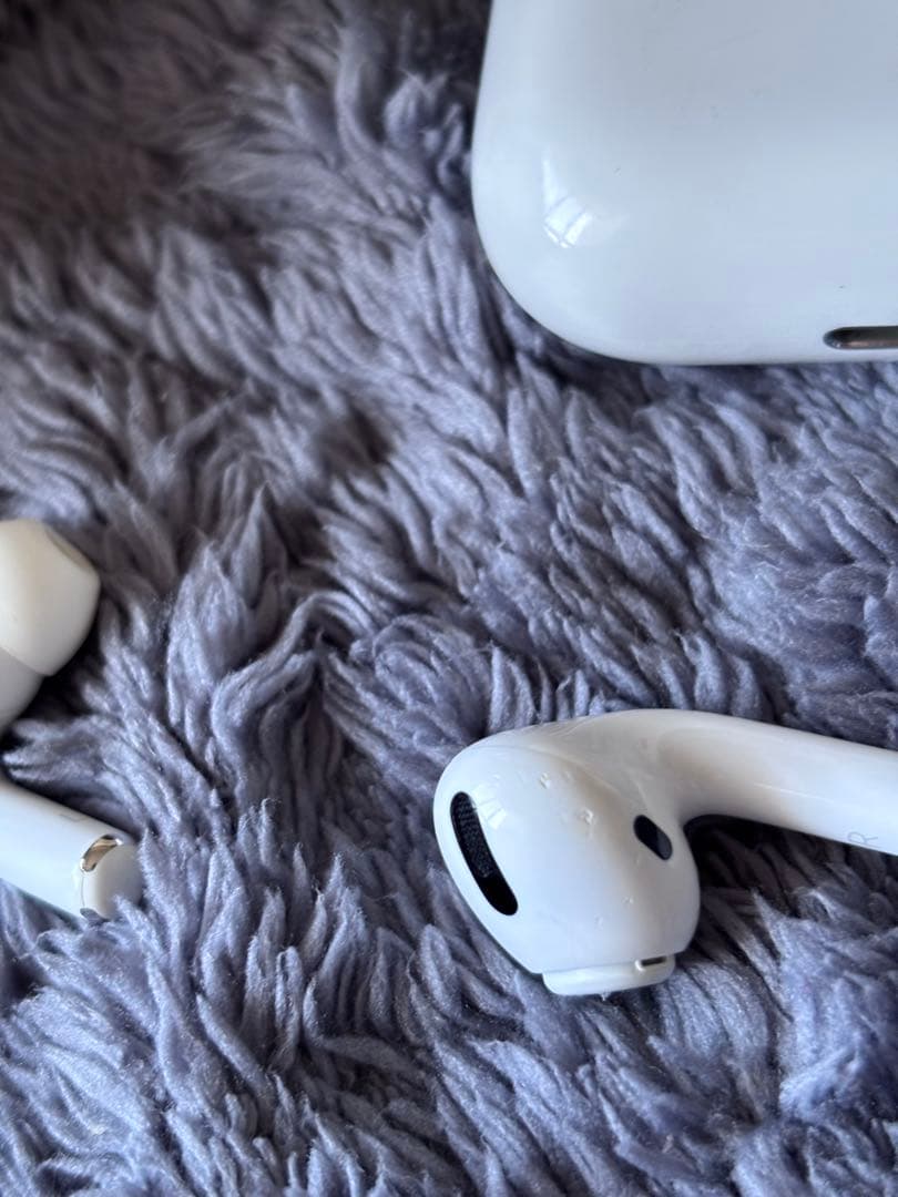 【AirPods】 Pro 第一世代　本体とイヤホン