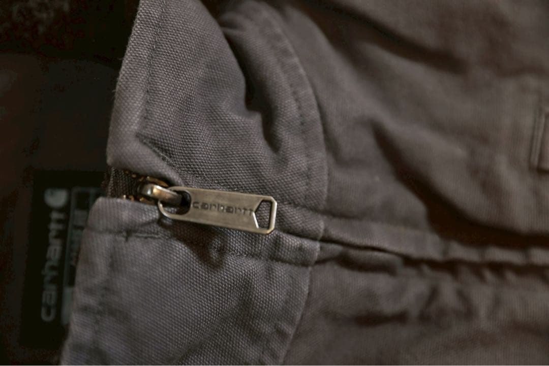 カーハート ダックベスト 企業ロゴ 裏ボア 2XL ビンテージ フェード 色落ち