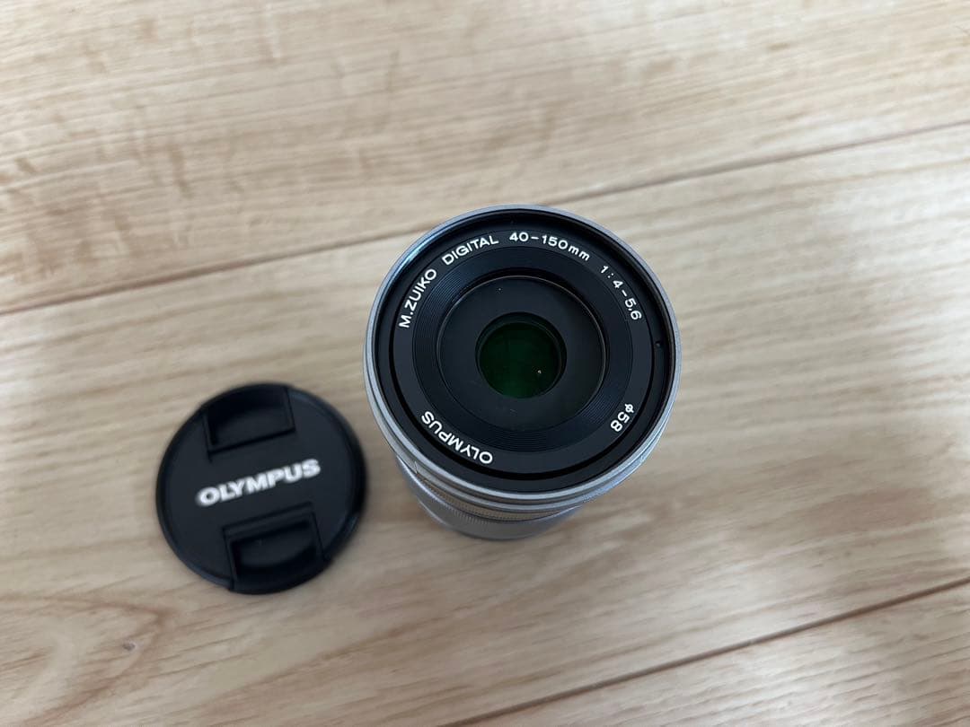 【 美品 】OLYMPUS PEN E-PL10 ホワイト ダブルズームキット