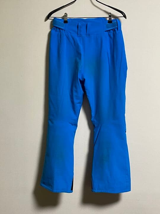 【最終値下げしました】⭐︎オンヨネ　スキーウェア上下セット（Mサイズ）⭐︎