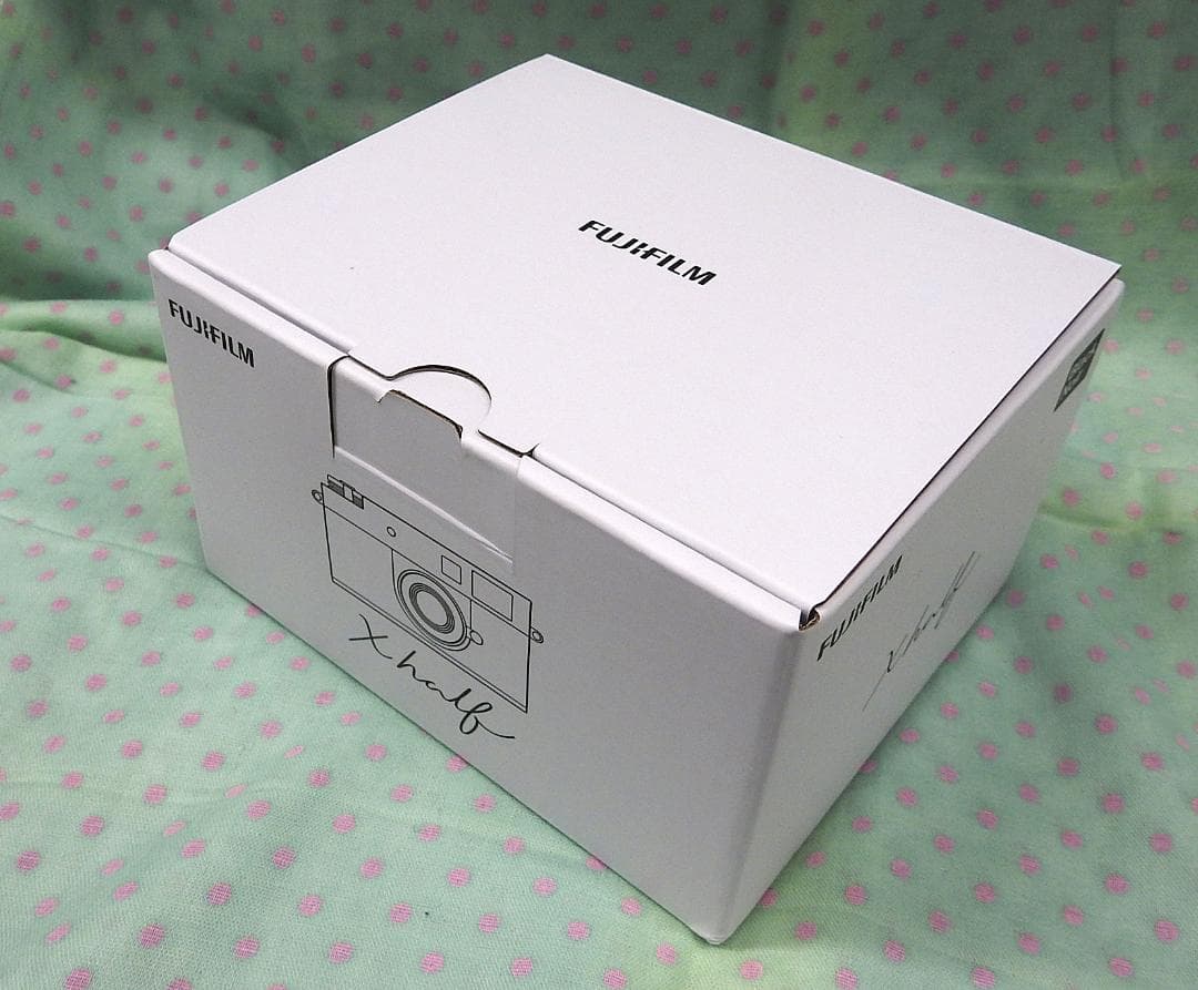 【新品】X half FUJIFILM X-HF1 デジカメ チャコールシルバー