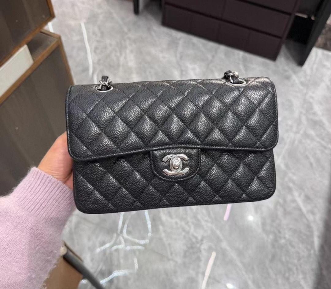 即日発送 ~ブラック キルティング ショルダーバッグ CF 23*14.5*6