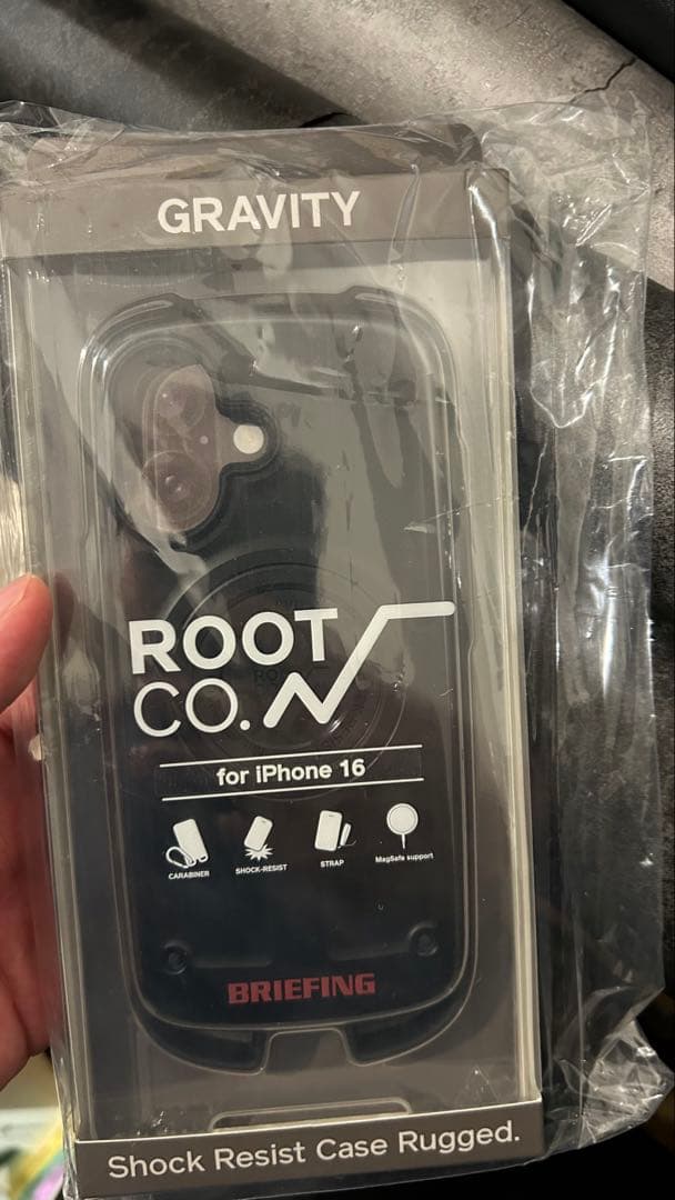 iPhone16 ケース　ブリーフィング　root co ルートコー　コラボ
