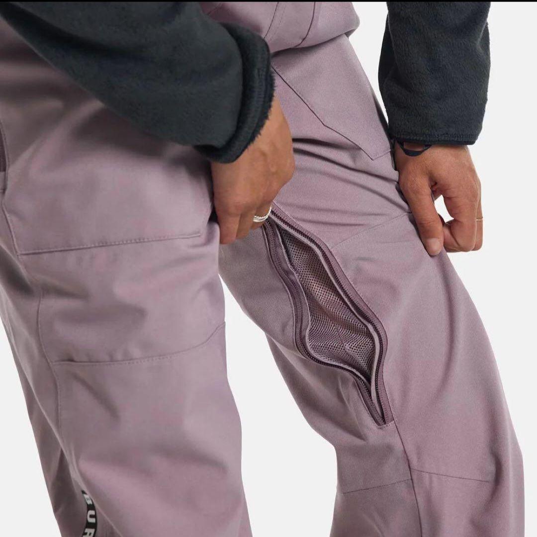 ウィメンズ BURTON ジャケット&ビブパンツ