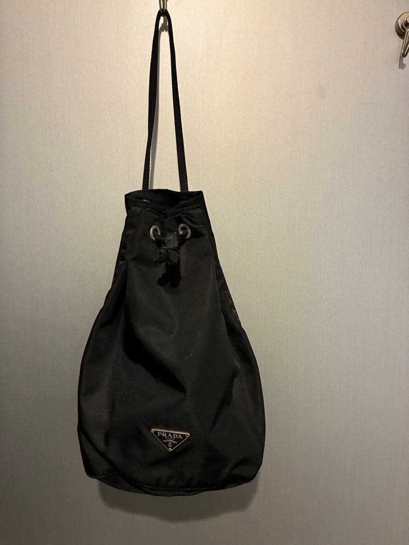 プラダ　巾着