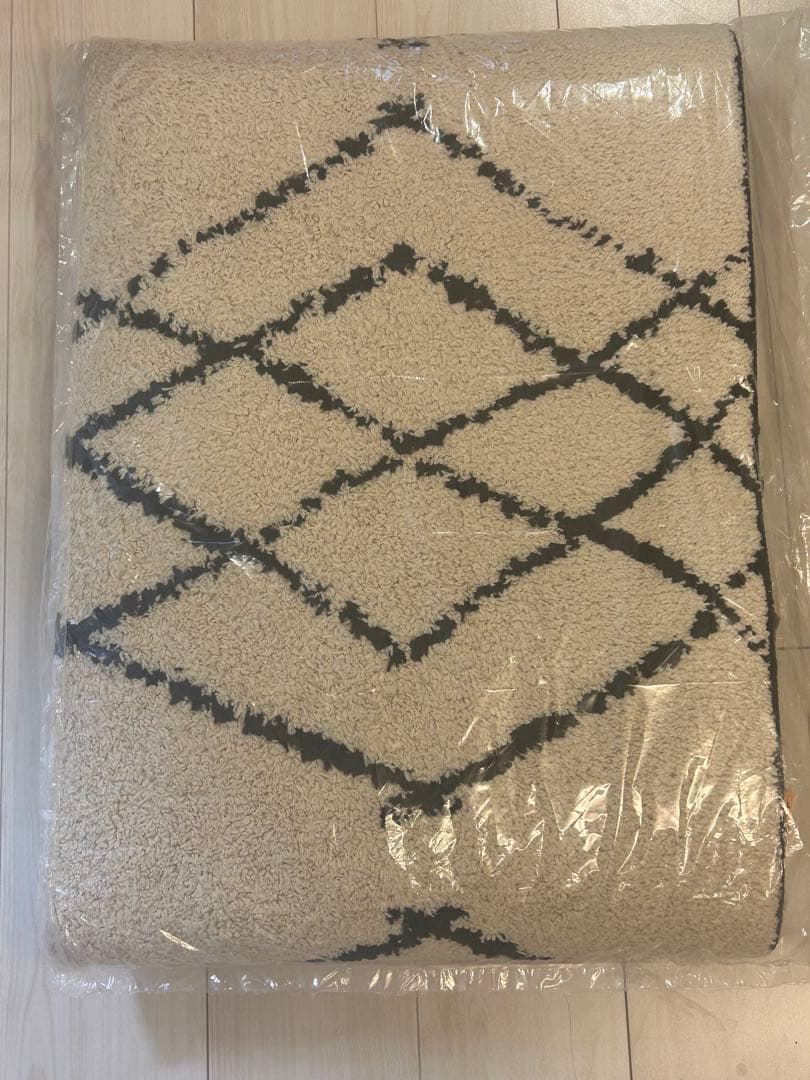 ＊いし＊【クリーニング済】unico HIMAYA ラグ200×140