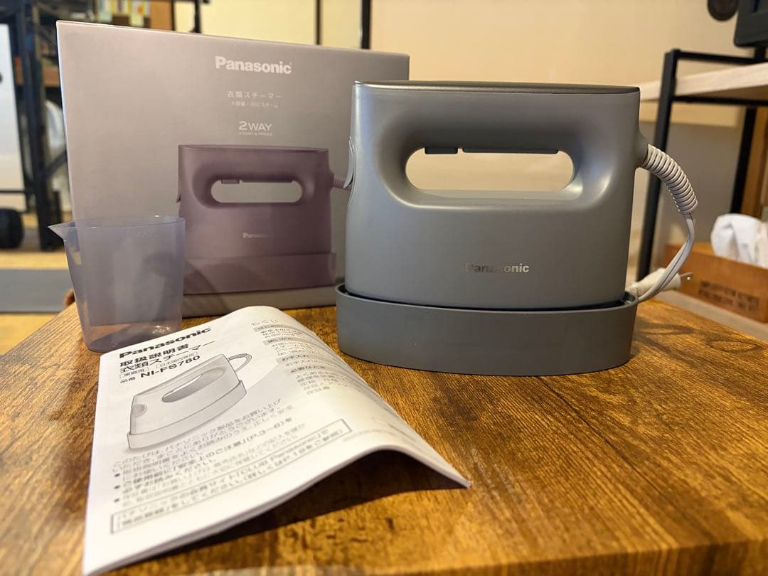 Panasonic 衣類スチーマー NI-FS780（箱あり／使用回数少なめ）