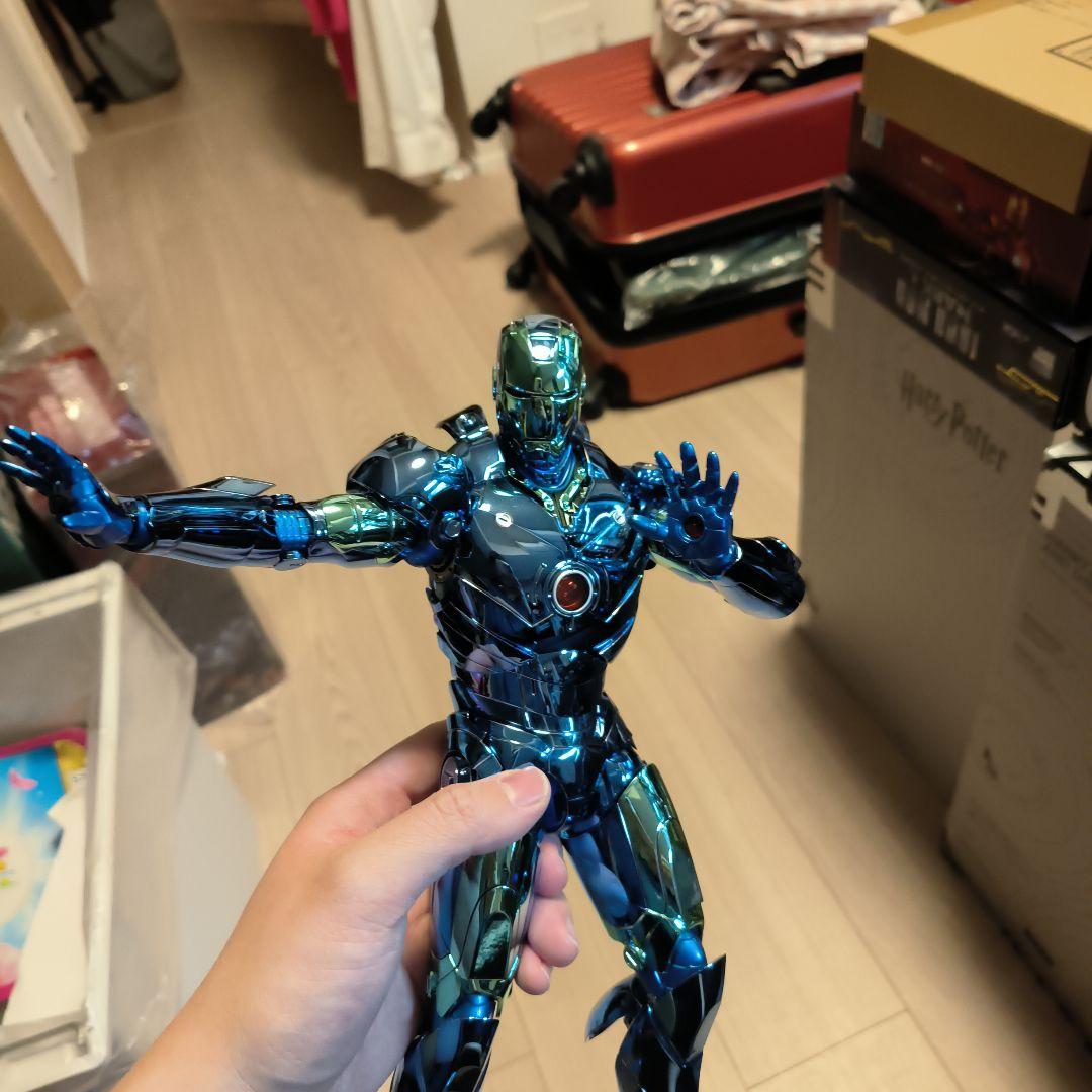 ホットトイズ MMS814D71 アイアンマン・マーク３ブルー・ステルス版2.0