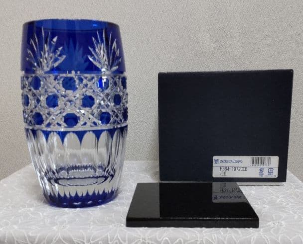 【まお】カガミクリスタル 江戸切子 花瓶