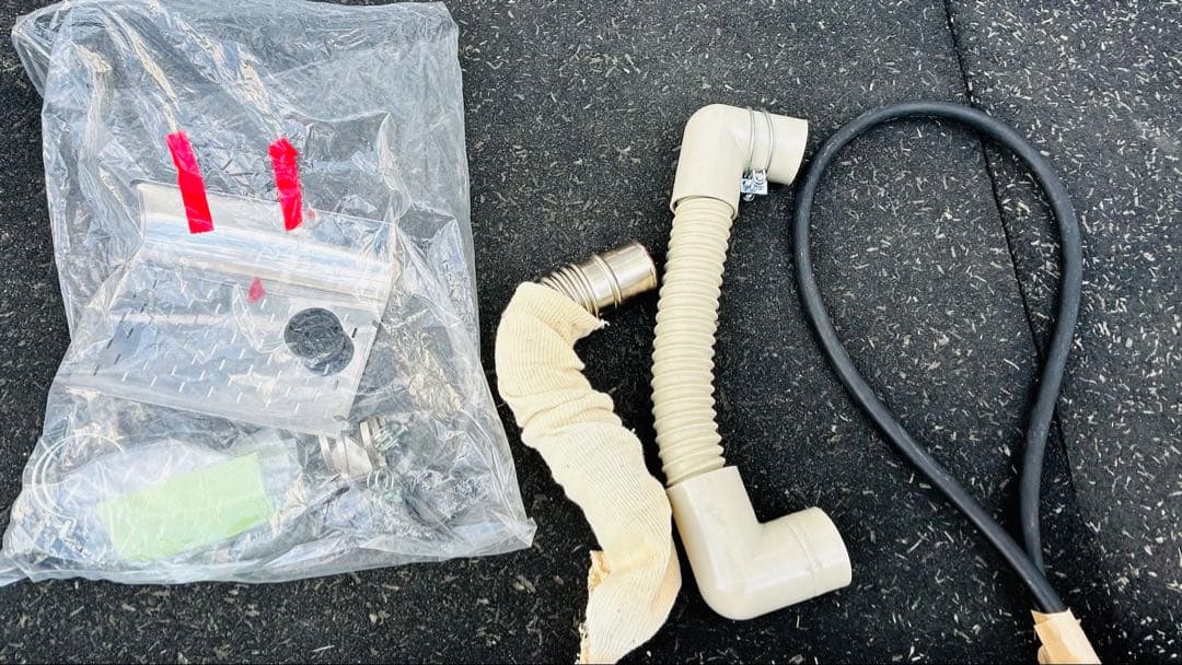 コロナ　石油ストーブ　2017年製