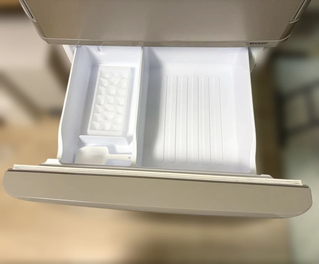 シャープ　3ドア冷蔵庫　350L ゴールド　2021年製