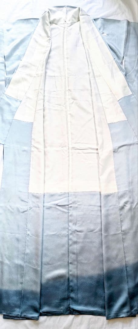 大人の着物海空柄雲水色紺色氷河青ネイビーブルー女袷着物グラデ付け下げ訪問着絵羽柄