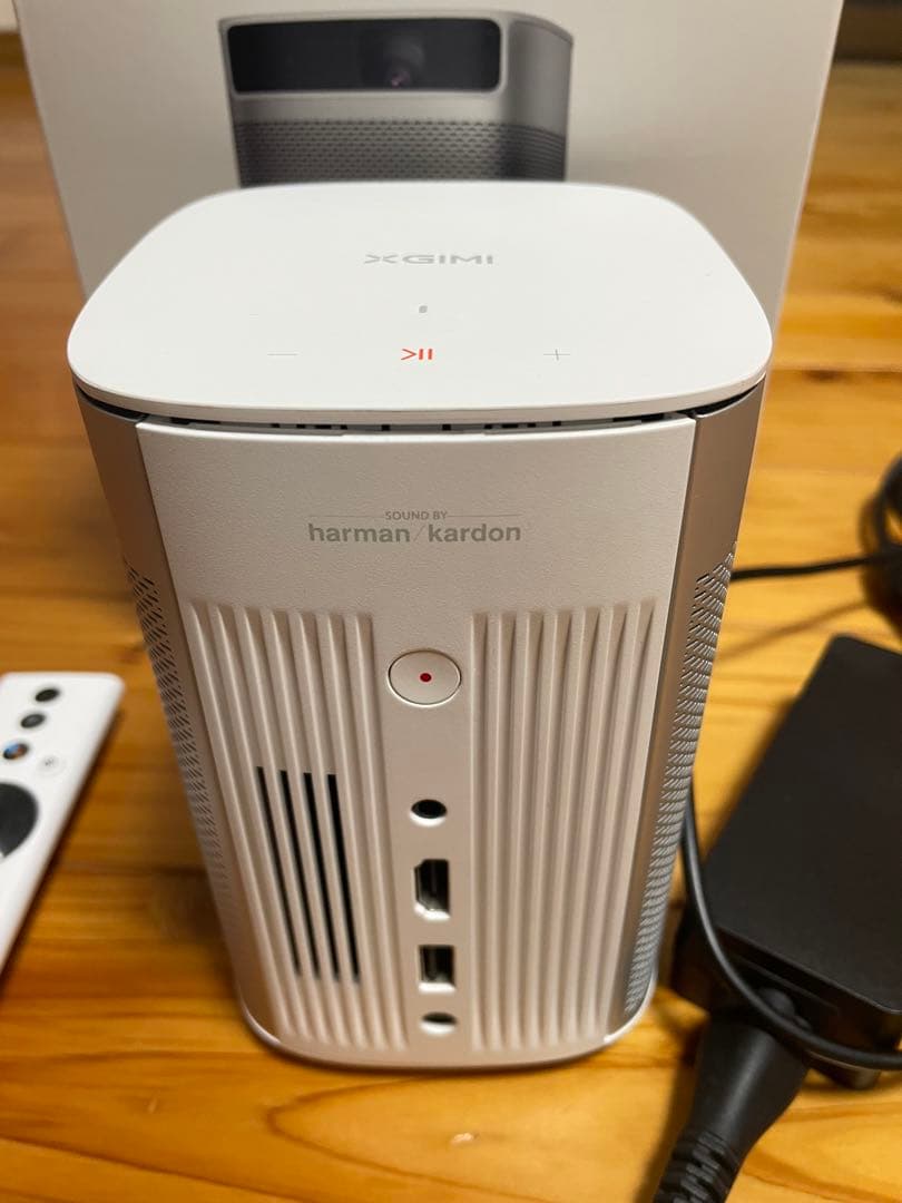 XGIMI MOGO Pro プロジェクター