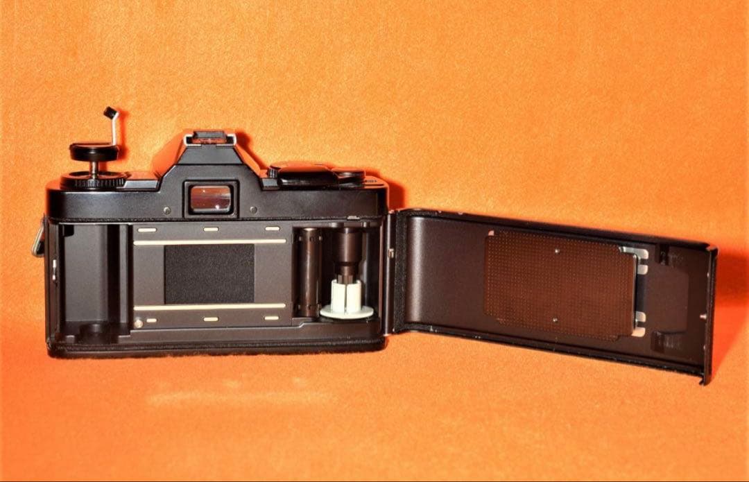 Minolta X-7 フィルム一眼レフカメラ