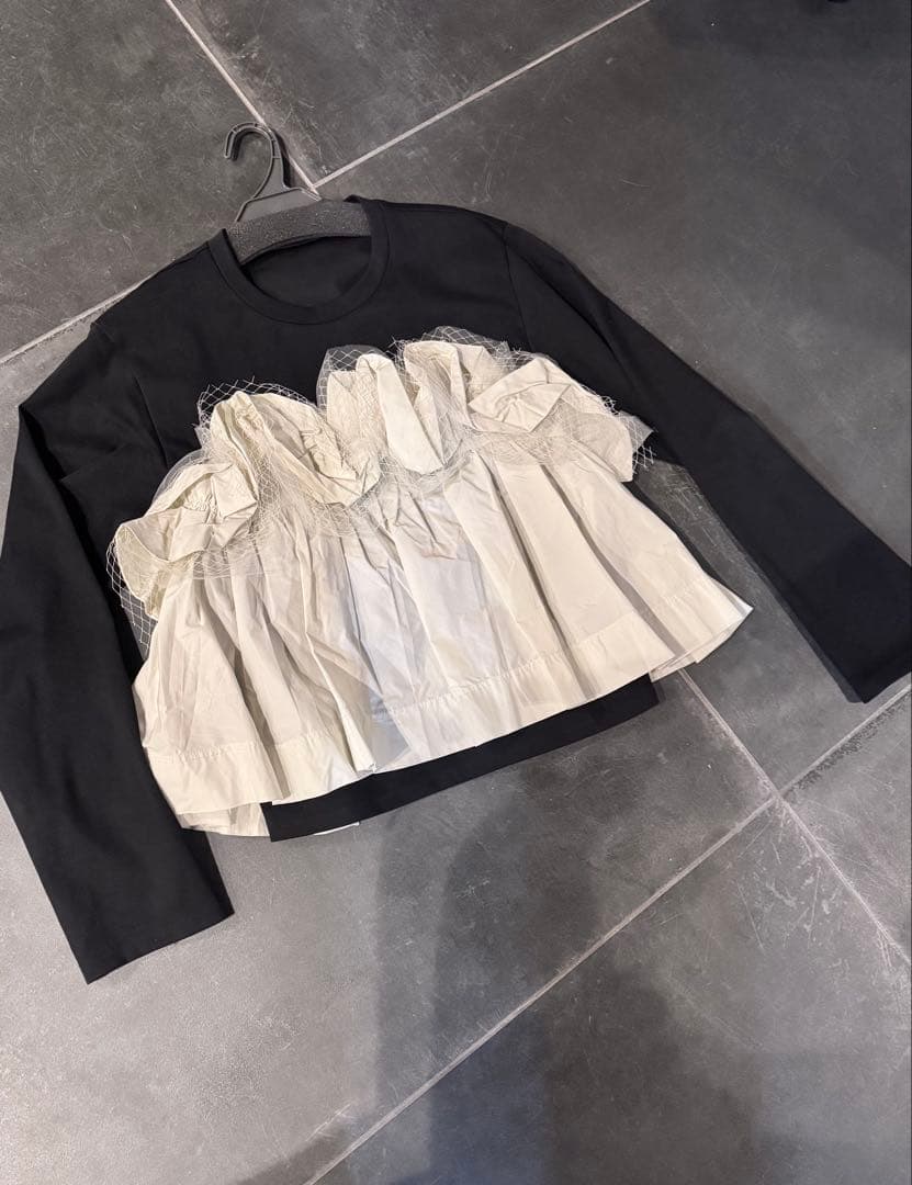 maison special⚫︎Mixed Fabric Frill Tops