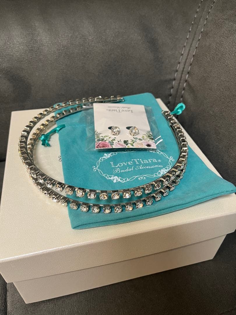 LoveTiara クリスタル 2連カチューシャティアラ オリジナルケース付き