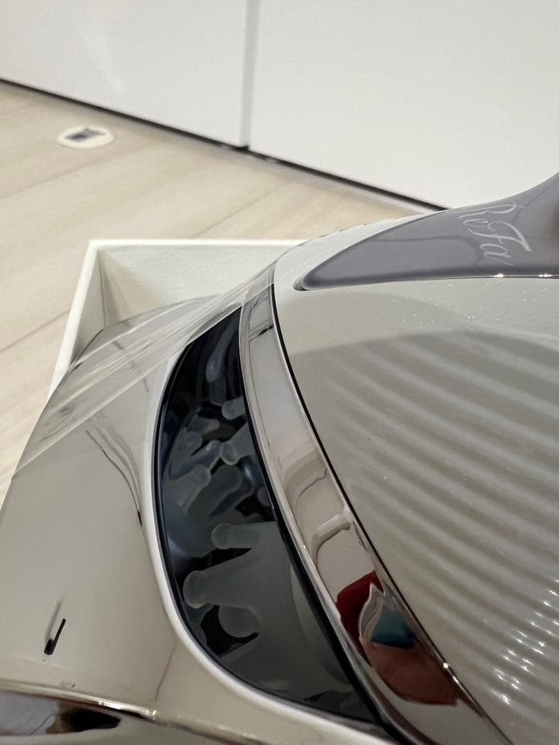 リファビューテック ヘッドスパ(シルバー)