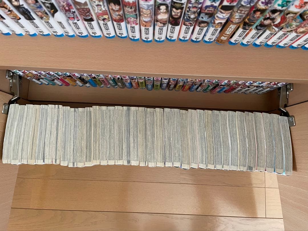 ONE PIECE ワンピース　1〜113巻　全巻セット　おまけ付き　尾田栄一郎