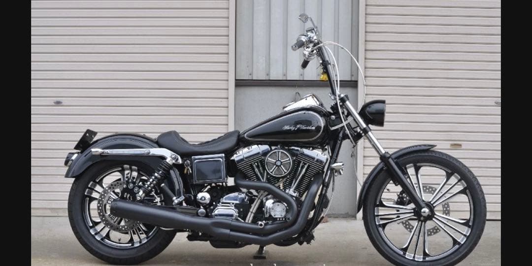 ハーレーダビッドソン　FXDL ダイナ用　BASSANI バッサーニ　マフラー