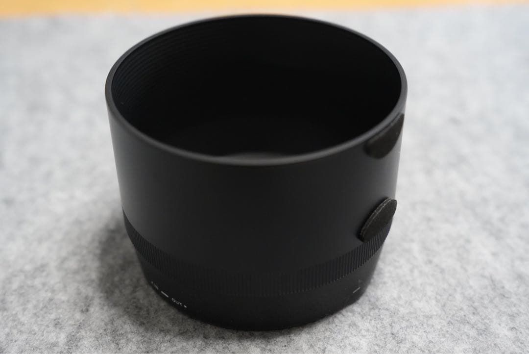 SIGMA 105mm F2.8 DG DN MACROフィルターカバー付