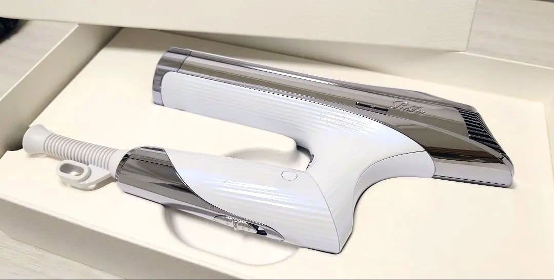 リファ　ビューテック ドライヤー S+　ホワイト