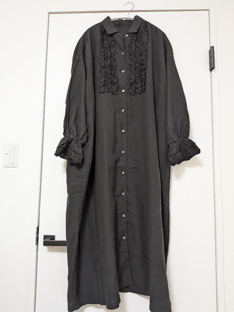 新品　ネストローブリネンスカラップレースワンピース