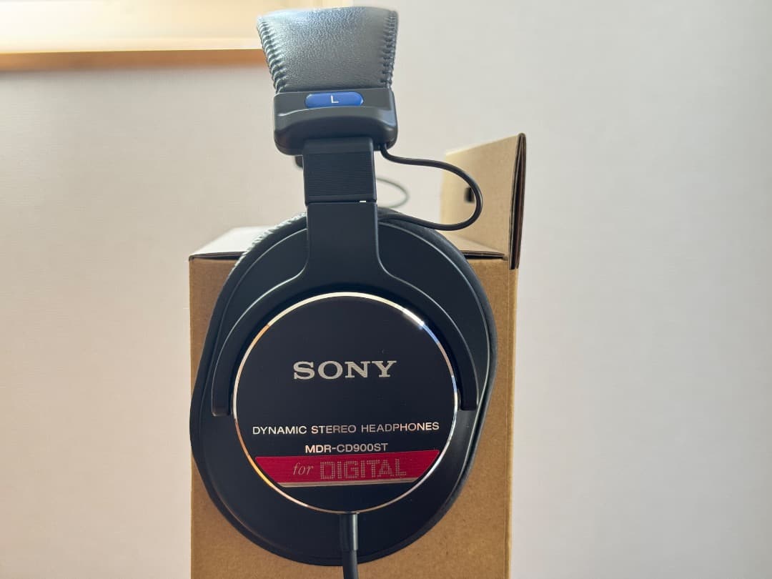 SONY MDR-CD900ST 密閉型スタジオモニターヘッドホン