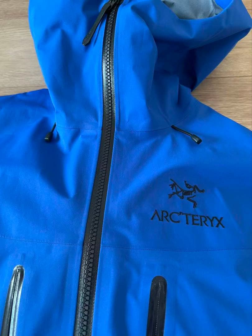 ARC’TERYXアークテリクスメンズ スキーウェア / 登山用シェルジャケット