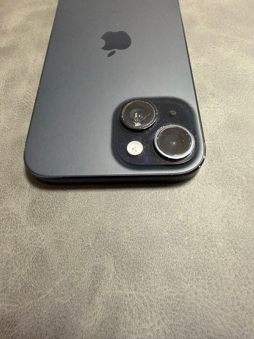 Apple iPhone 15 ブラック　本体　SIMフリー