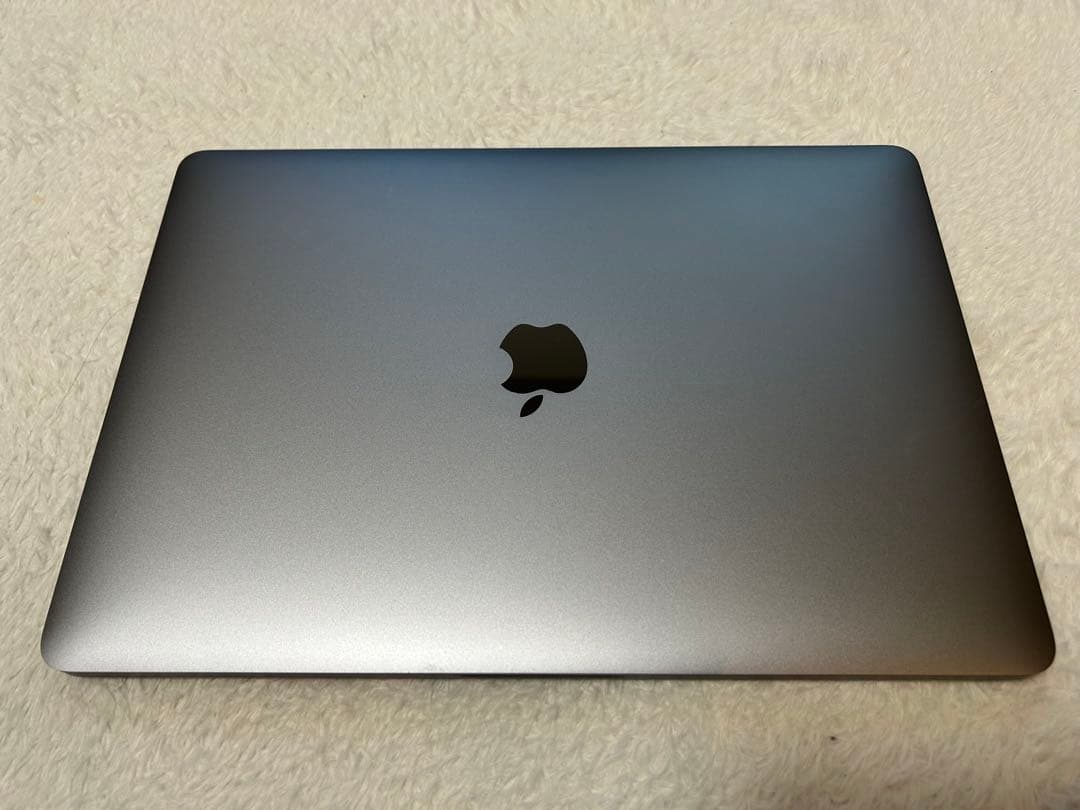 MacBook本体 Apple MacBook Pro 2019 13 inch