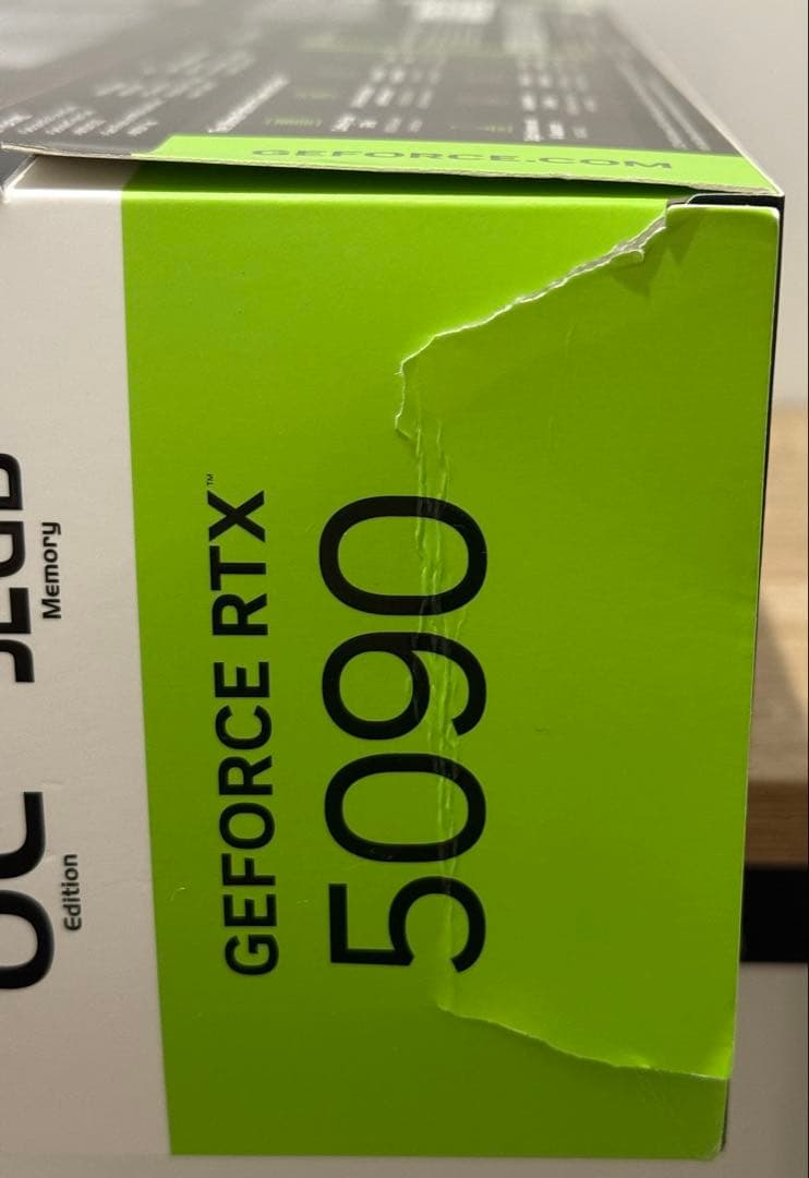 【未開封】ASUS ROG-ASTRAL-RTX5090 OC GAMING