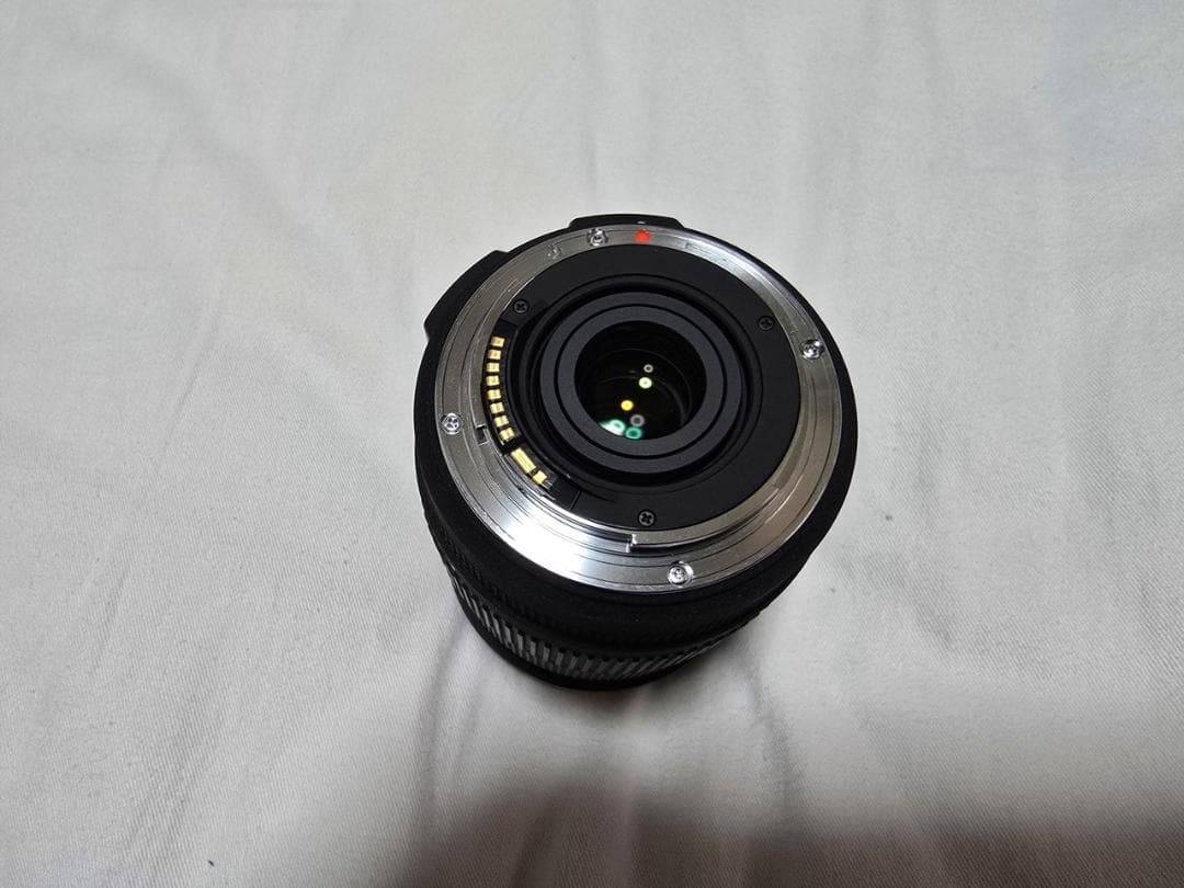 【中古】SIGMA 18-200mm F3.5-6.3L DC OS高倍率ズーム