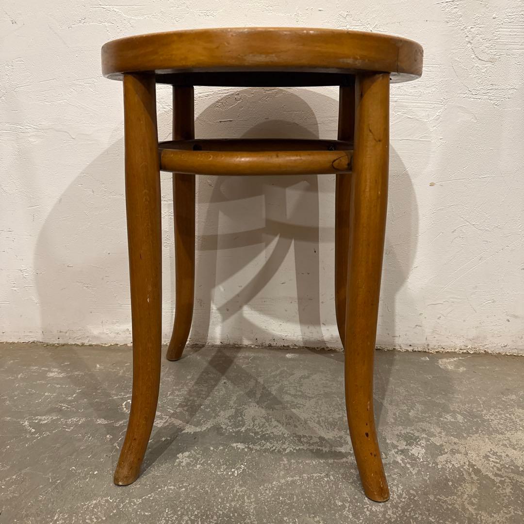 ヴィンテージ　ラウンドスツール　ベントウッド　座面装飾