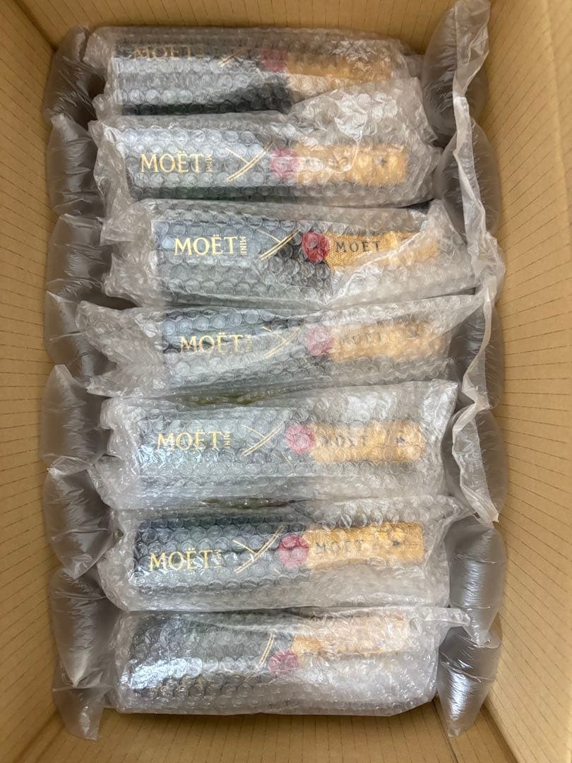 MOËT & CHANDON ミニボトル 200ml 35本セット