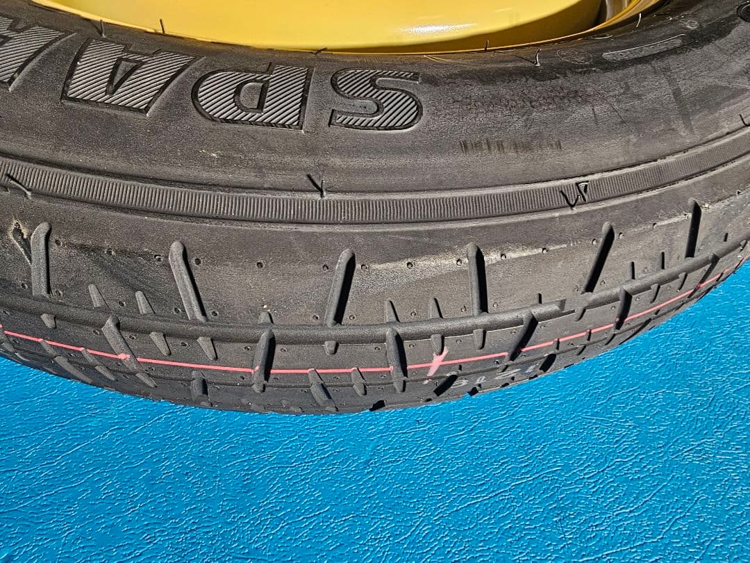 60ハリアー スペアタイヤ 未使用