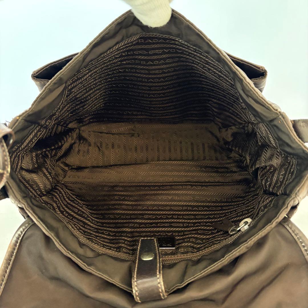 PRADA プラダ 三角ロゴ ショルダーバッグ レザー ブラウン ナイロン