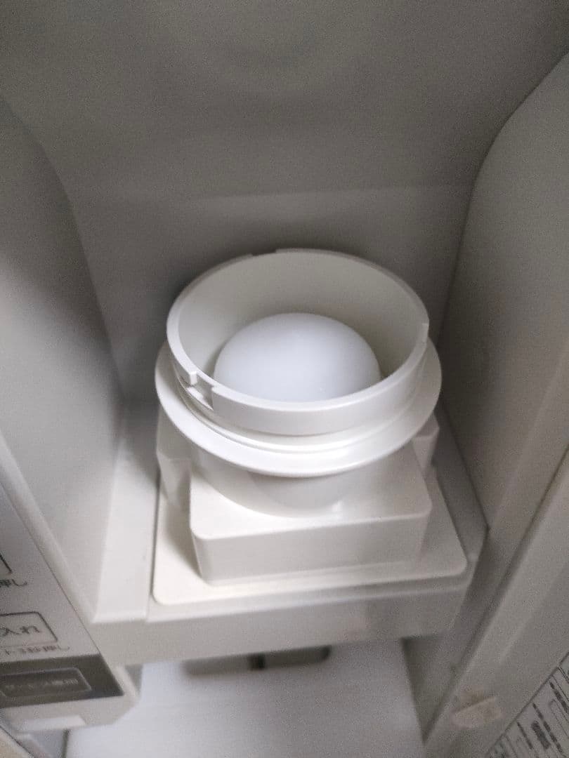 パナソニック　ジアイーノ　次亜塩素酸空間除菌脱臭機　F-MV4100　白