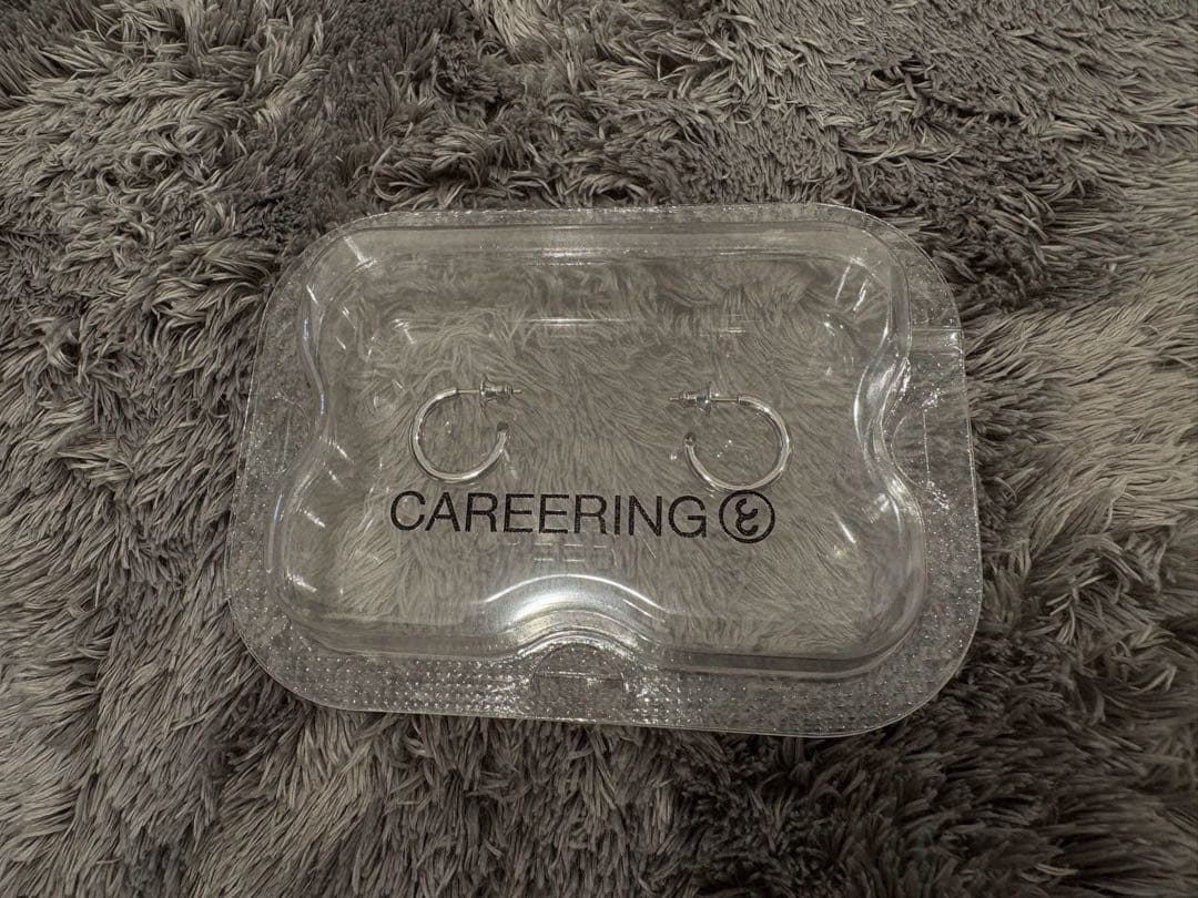 アクセサリー CAREERING