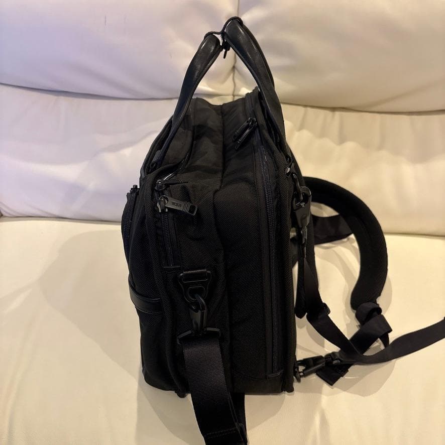 TUMI ALPHA3 3WAY ビジネスバッグ 日本限定モデル／ブラック 美品