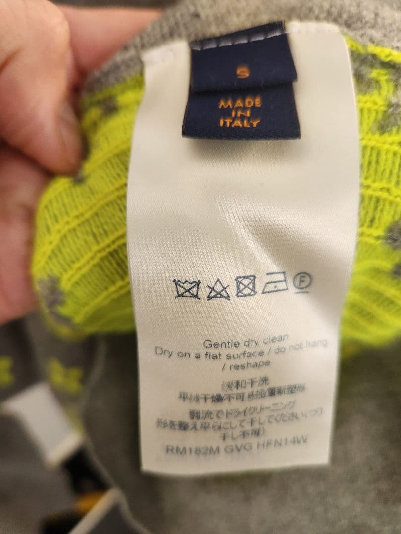 レ*ン様 LOUIS VUITTON /モノグラム カシミヤニット