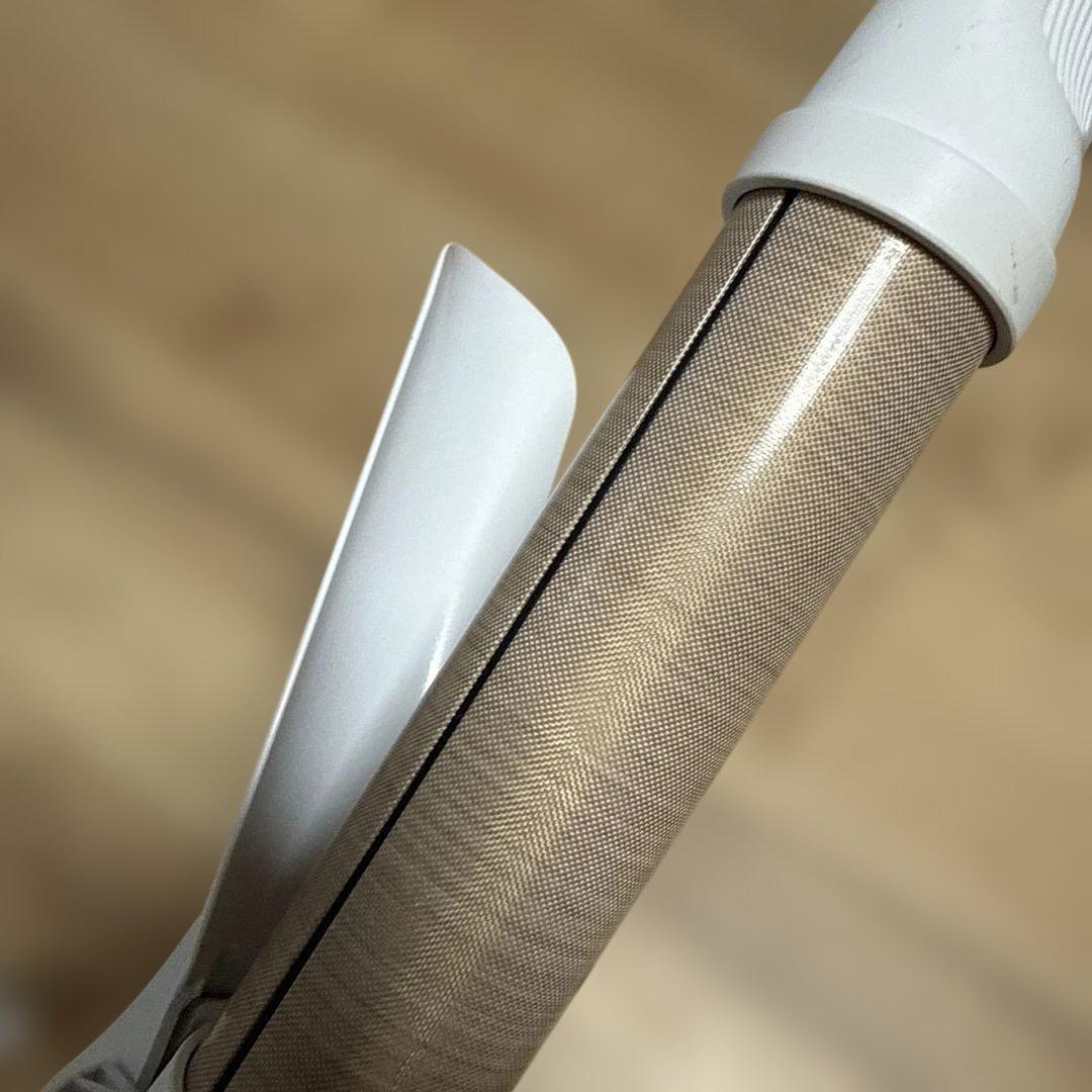 美品KINUJO カールヘアアイロン ホワイト　絹女　コテ　32ミリ